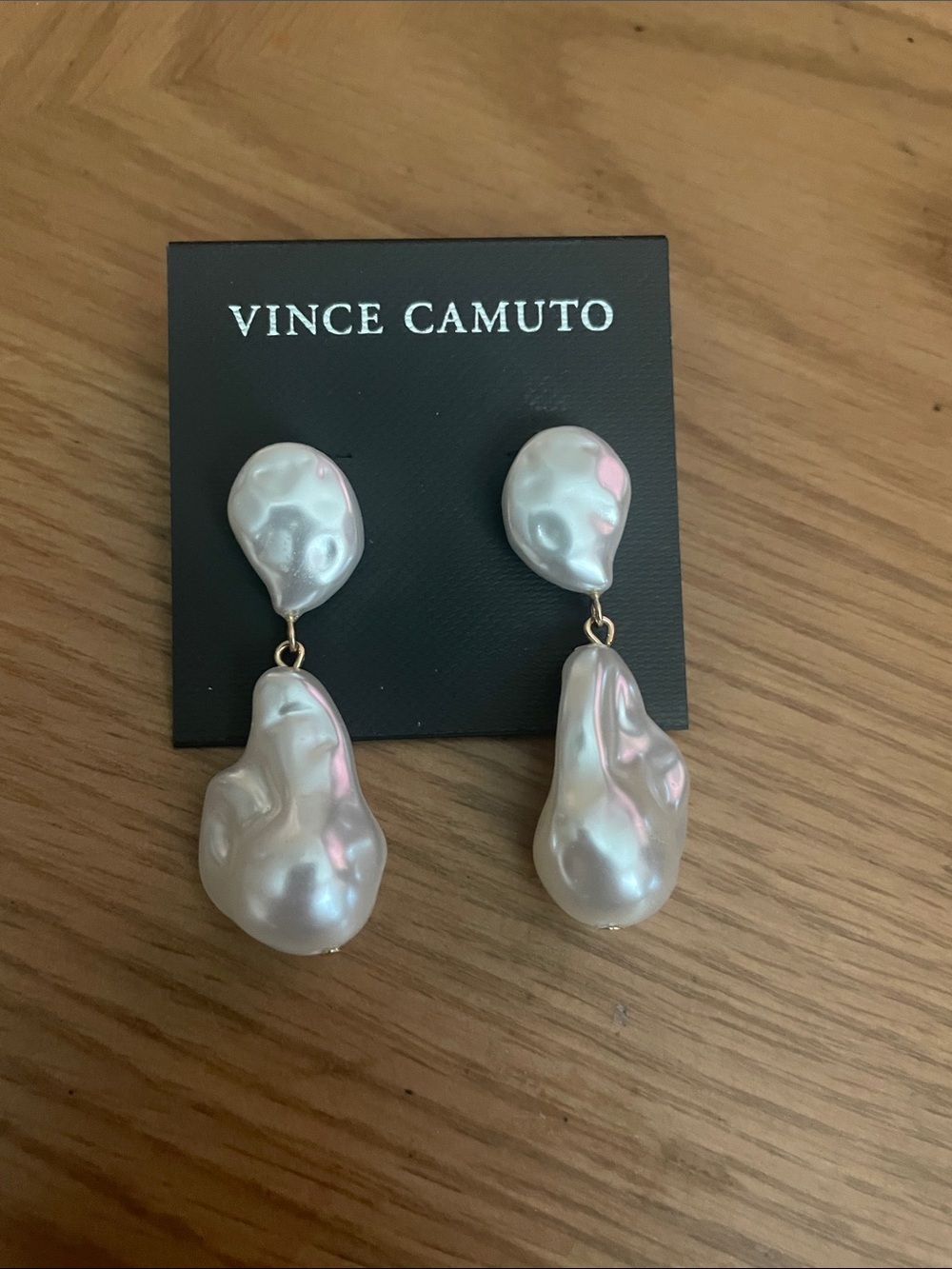 Vince Camuto Iridescent Baroque Drop Earrings - Pearl